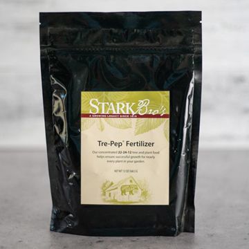 Photo of Stark Tre-pep fertilizer in large size packaging.