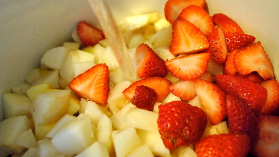 Asian Pears and Strawberries in Pot