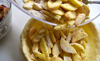 sliced apples