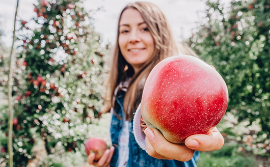 woman with apple
