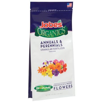 Photo of fertilizer packaging.