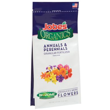 Photo of fertilizer packaging.