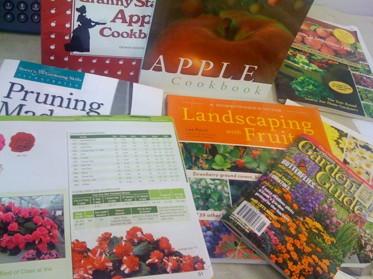 Garden Planning and Harvesting Guides