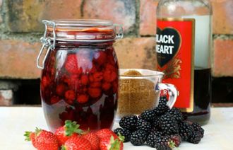 Choice ingredients for Preserving Berries in Alcohol