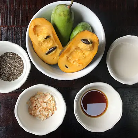 Ingredients for paw paw smoothie