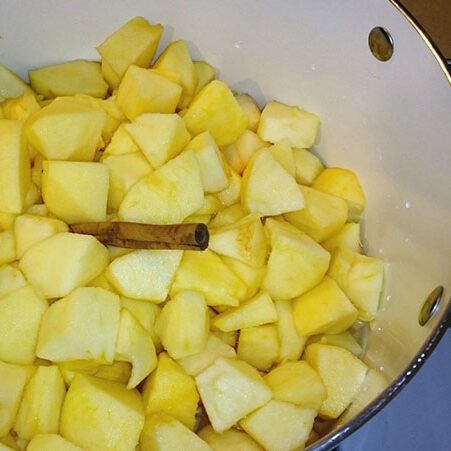 Diced apples